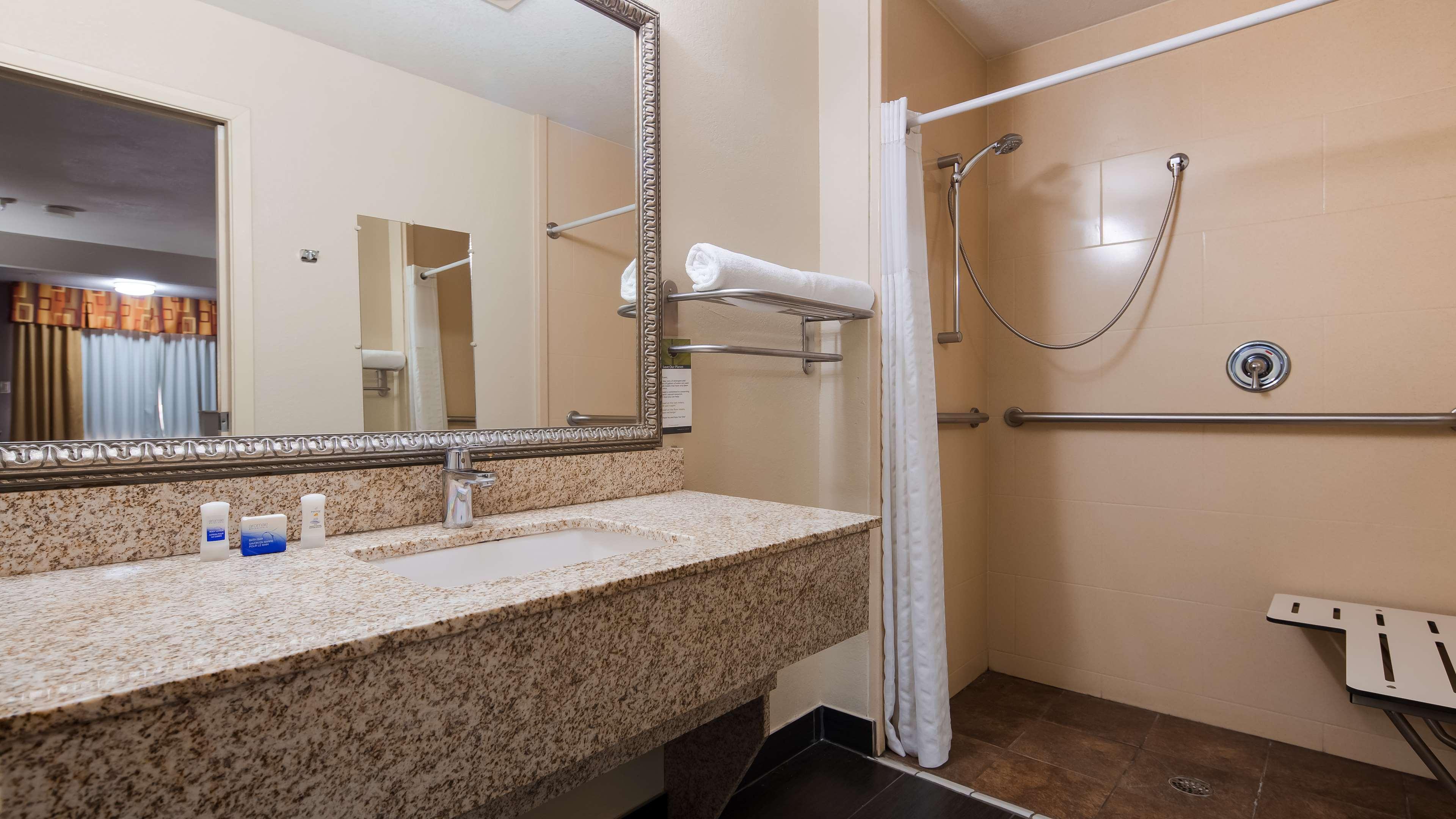Best Western Minden Inn Εξωτερικό φωτογραφία