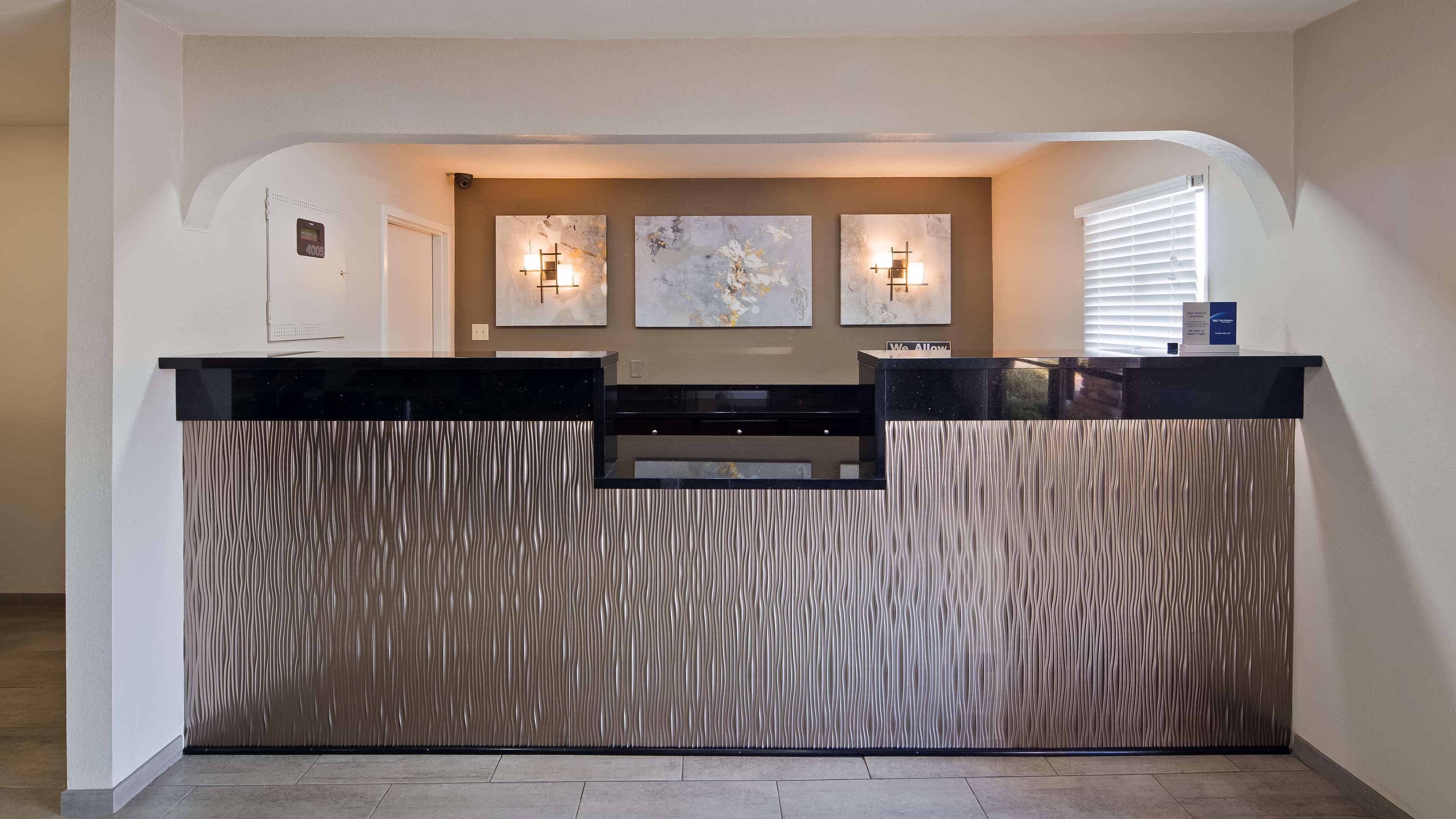 Best Western Minden Inn Εξωτερικό φωτογραφία